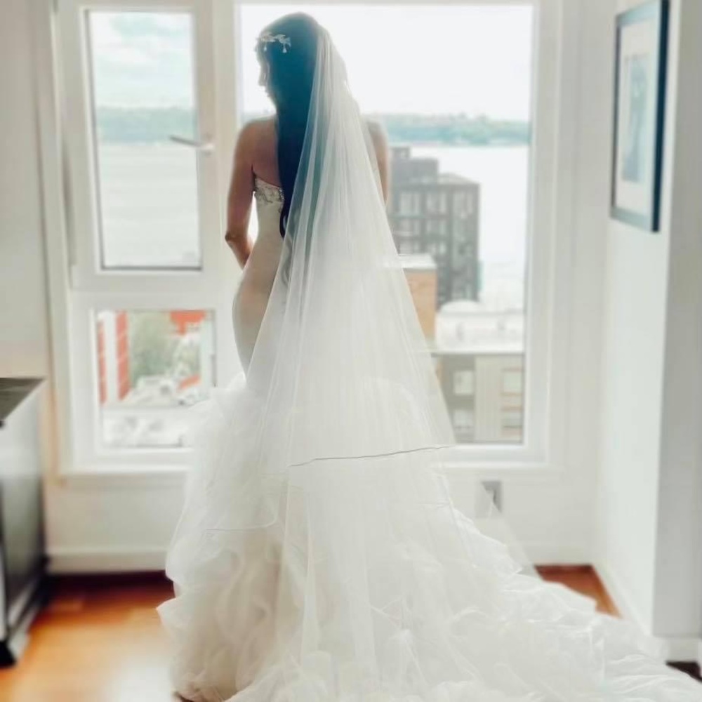 Meet your Posher, Elizabeth